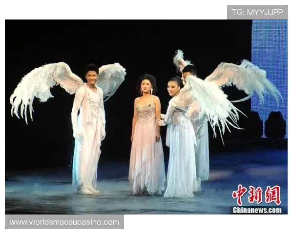 香港百老汇官网hk演出评论与观众反馈,了解真实观演体验与评价 香港百老汇官网hk演出评论与观众反馈,了解真实观演体验与评价